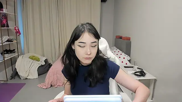 ka00ru chan online show from February 6, 2026, 9:01 am