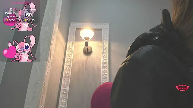 Bonniie 22 online show from January 17, 2026, 2:22 pm