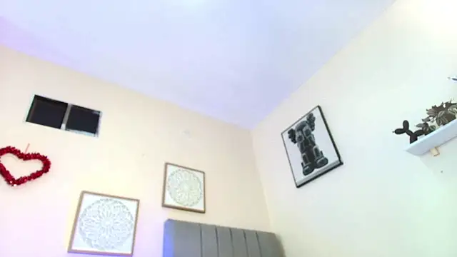 mary cute9 online show from February 24, 2026, 12:03 pm