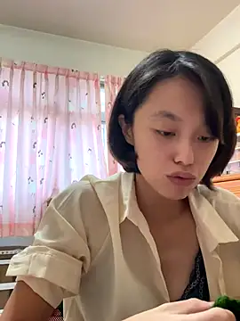 ladypaggy online show from November 16, 2025, 5:57 am