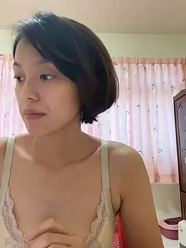 ladypaggy online show from February 11, 2026, 5:23 am