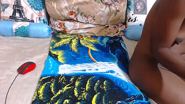 ChocolateClit online show from January 7, 2026, 9:06 pm