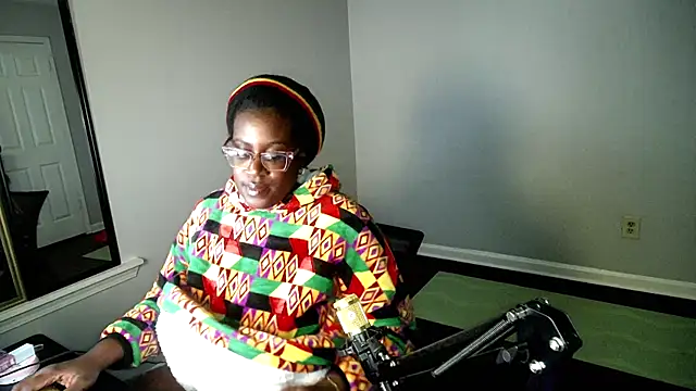 lovelyenigma365 online show from February 6, 2026, 11:52 pm