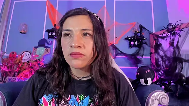 TaraTaylorr online show from October 30, 2025, 2:35 am