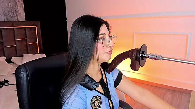 Gabrielakassi online show from October 5, 2025, 11:30 am