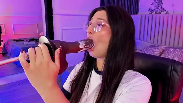 Gabrielakassi online show from March 8, 2026, 12:31 pm