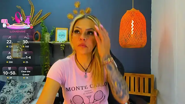 yessila parker online show from February 10, 2026, 10:08 am