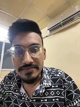 hypersexdriveboi online show from March 18, 2025, 2:48 pm