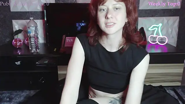 SweetSeraphine online show from March 17, 2026, 8:56 pm