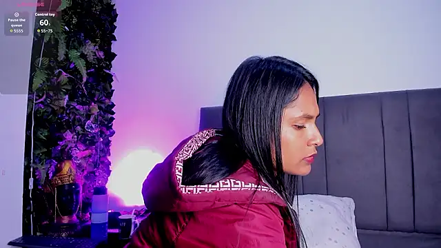 Fernanda liie  online show from February 26, 2026, 12:48 pm