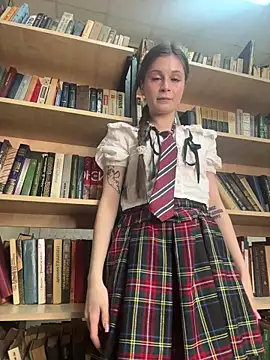 Snapshot of melicious_ chatting on December 21, 2025, 5:58 am melicious online show from December 21, 2025, 5:58 am