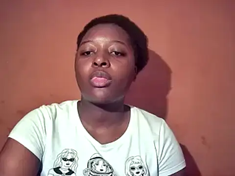 sexyhips2001 online show from November 2, 2025, 5:26 pm