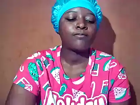 sexyhips2001 online show from February 13, 2026, 10:39 pm