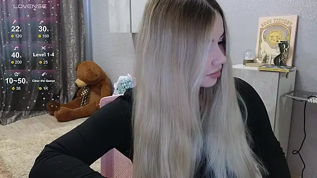 Snapshot of maaaay20 chatting on March 4, 2025, 5:00 am maaaay20 online show from March 4, 2025, 5:00 am