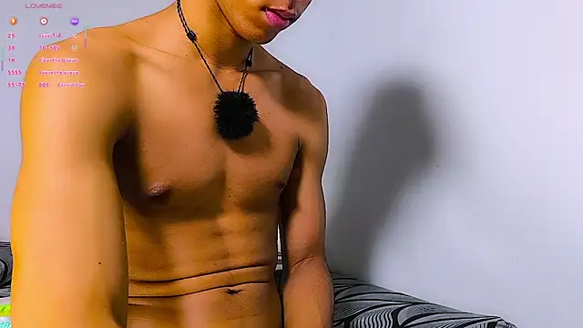 Thony444 online show from June 11, 2026, 12:43 am