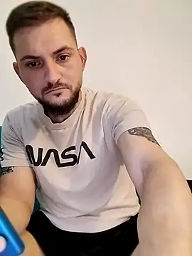 iurinicola online show from February 25, 2026, 9:46 pm