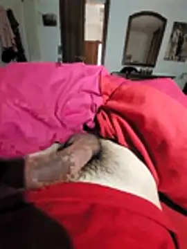 Cazzettostorto99 online show from November 27, 2025, 8:27 am