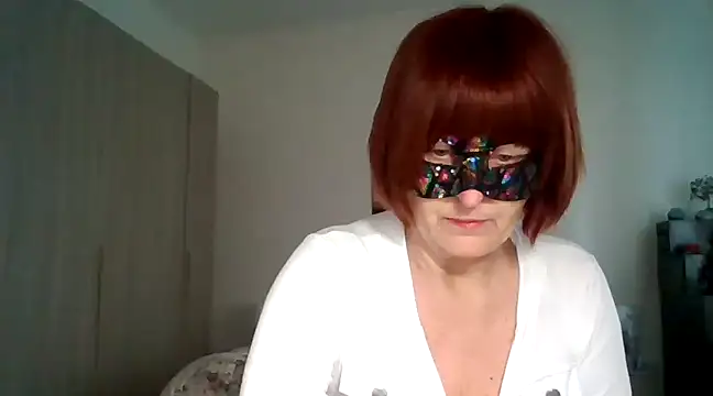 Snapshot of Gattina74 chatting on March 11, 2025, 3:34 pm Gattina74 online show from March 11, 2025, 3:34 pm