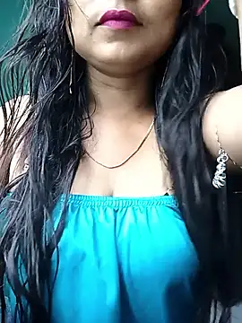 Snapshot of Beautiful_Puja chatting on November 1, 2025, 1:40 am Beautiful Puja online show from November 1, 2025, 1:40 am