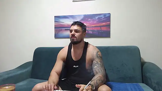 Tiberius hunk online show from November 21, 2025, 5:06 am