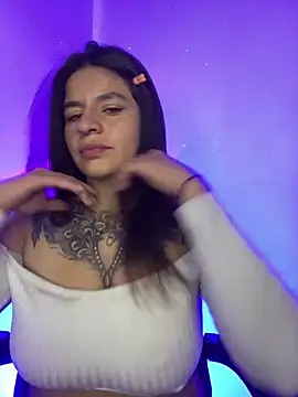 sofia 23x online show from December 15, 2025, 4:11 pm