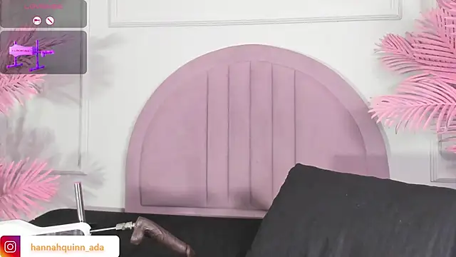 Hanaahquinn online show from January 11, 2026, 12:21 pm