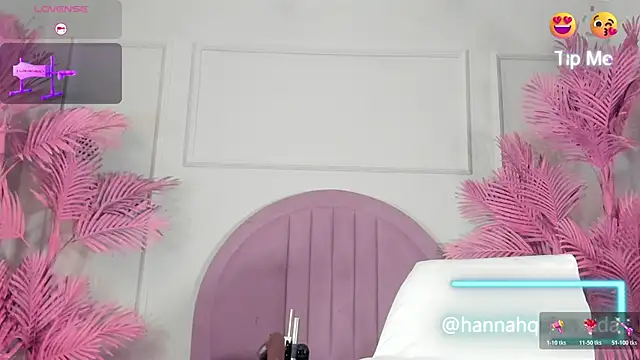 Hanaahquinn online show from February 5, 2026, 11:37 am