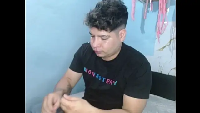 lunaxxx 69 online show from March 20, 2025, 1:24 am