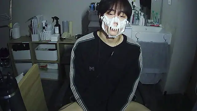 sdamvo2 online show from June 8, 2026, 3:01 pm