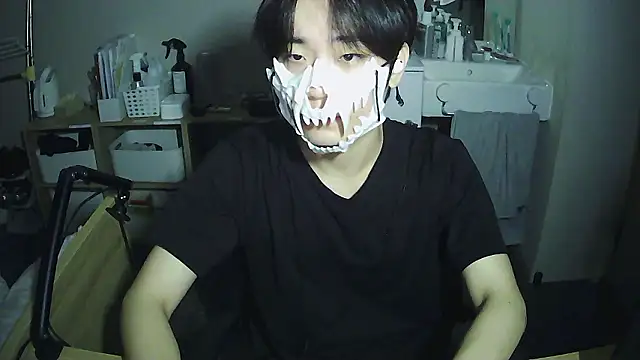 sdamvo2 online show from June 9, 2026, 4:07 pm
