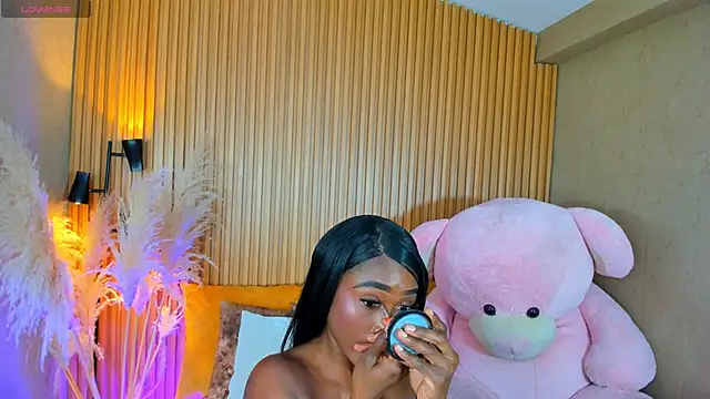 AlexiaAbbey online show from June 9, 2026, 7:03 pm