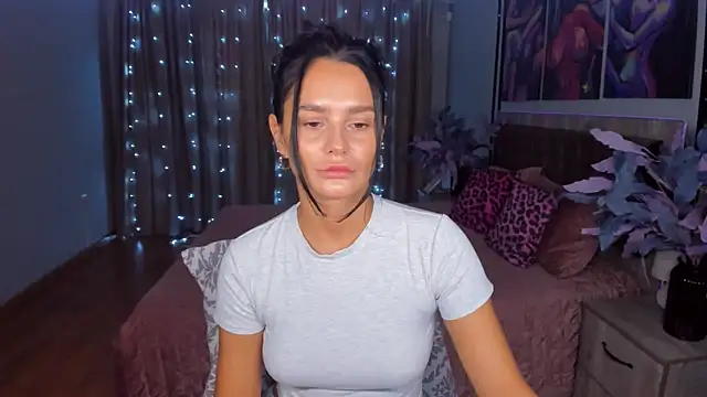 DanaSincere online show from September 13, 2025, 5:40 am