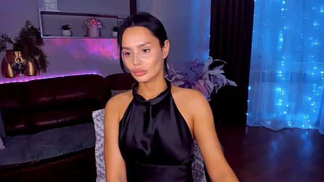 Snapshot of DanaSincere chatting on February 19, 2026, 4:30 am DanaSincere online show from February 19, 2026, 4:30 am