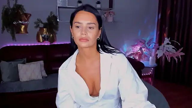 DanaSincere online show from May 19, 2026, 4:08 am