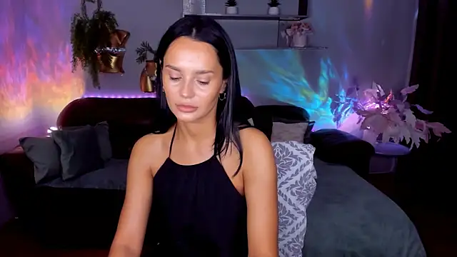 DanaSincere online show from June 12, 2026, 4:44 am