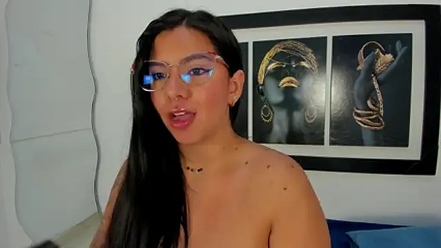 emilyy cooperr online show from January 14, 2026, 12:22 pm