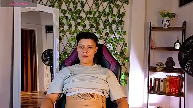 demimoore222 online show from March 15, 2025, 1:52 am