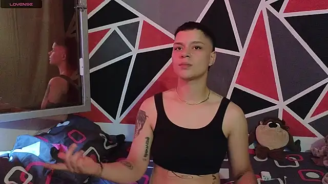 demimoore222 online show from September 19, 2025, 9:26 pm