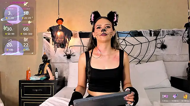 LiliJensen online show from October 21, 2025, 6:30 pm