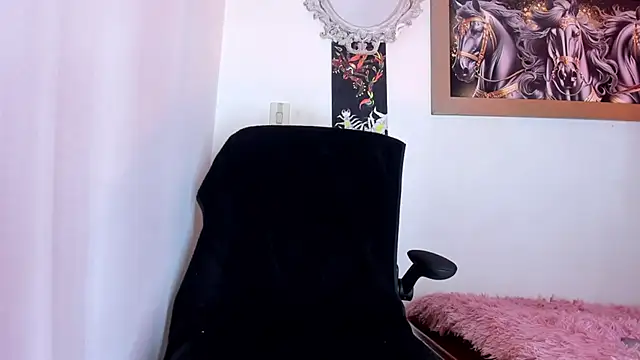 CRAZY-BOY99 online show from April 4, 2026, 11:29 am