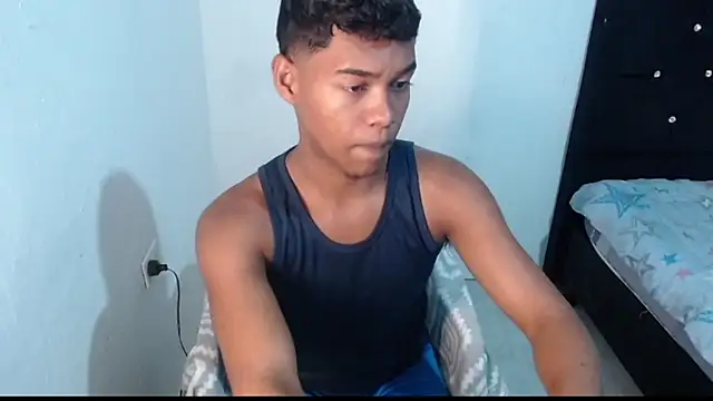 Jampier sexyboy online show from March 7, 2025, 4:35 am