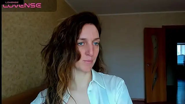 desired zzoya online show from April 15, 2026, 2:51 am