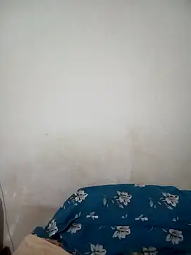 Snapshot of Neha-Bhabhi-Rasily chatting on May 6, 2026, 1:05 pm Neha-Bhabhi-Rasily online show from May 6, 2026, 1:05 pm