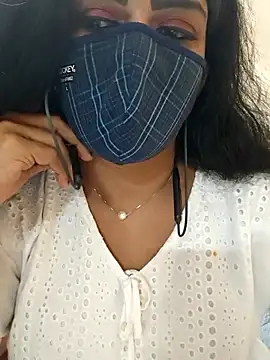 ashmitha online show from November 17, 2025, 8:47 pm