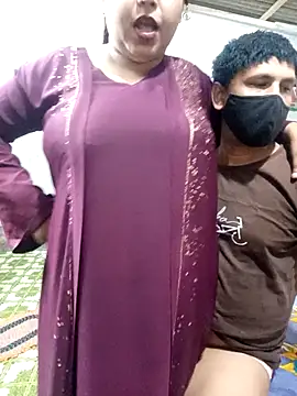 Pakhi Couple 69 online show from October 16, 2025, 5:47 pm