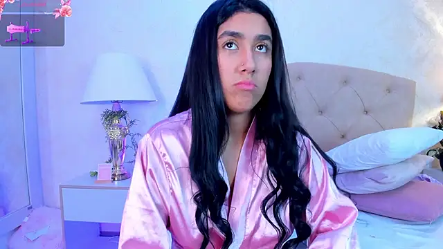 Mia Montess online show from June 4, 2026, 4:46 pm
