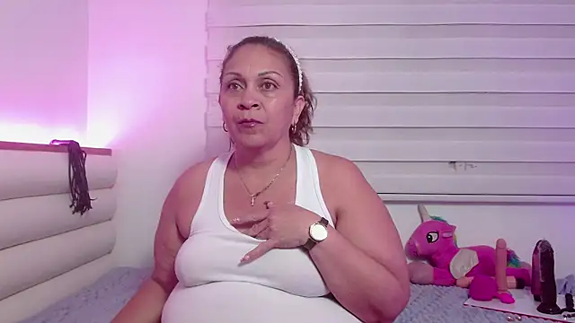 scarlettbooty online show from March 26, 2026, 9:04 am