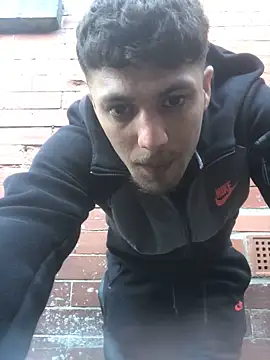 Snapshot of Donnydon79 chatting on September 8, 2025, 5:56 pm Donnydon79 online show from September 8, 2025, 5:56 pm