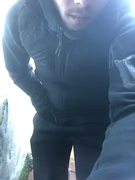 Snapshot of Donnydon79 chatting on September 16, 2025, 4:19 pm Donnydon79 online show from September 16, 2025, 4:19 pm