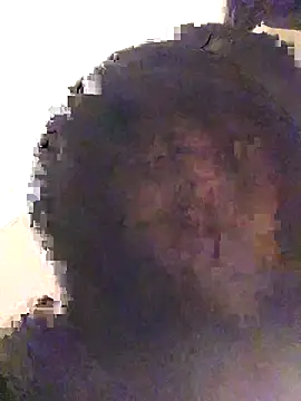 Snapshot of Donnydon79 chatting on October 16, 2025, 7:37 pm Donnydon79 online show from October 16, 2025, 7:37 pm